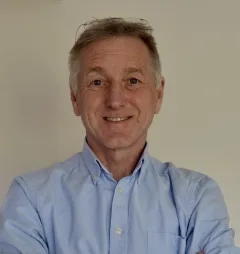 Dr. Ian Lake